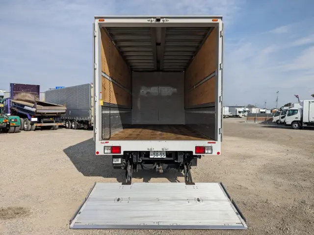 日野 レンジャー 2KG-FD2ABG(2WD)の写真9