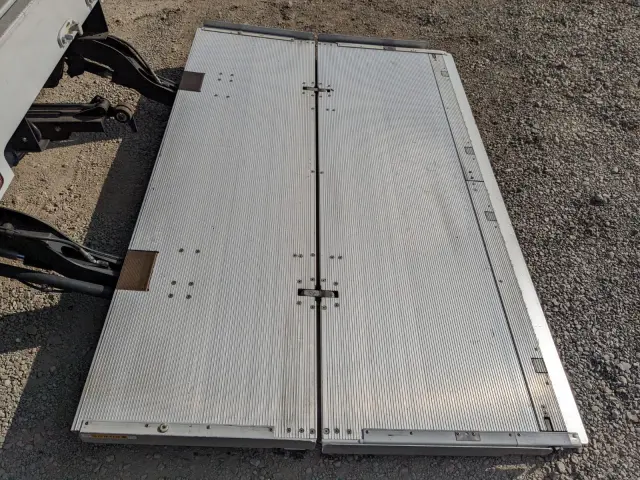 日野 レンジャー 2KG-FD2ABG(2WD)の写真10