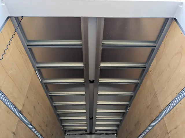 日野 レンジャー 2KG-FD2ABG(2WD)の写真15