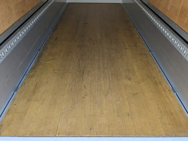 日野 レンジャー 2KG-FD2ABG(2WD)の写真13