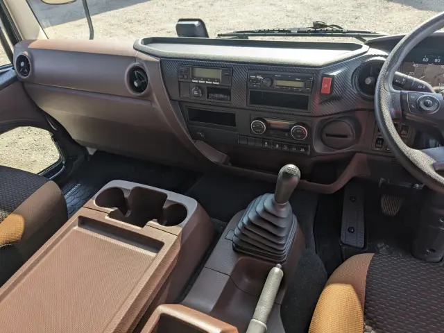 日野 レンジャー 2KG-FD2ABG(2WD)の写真38