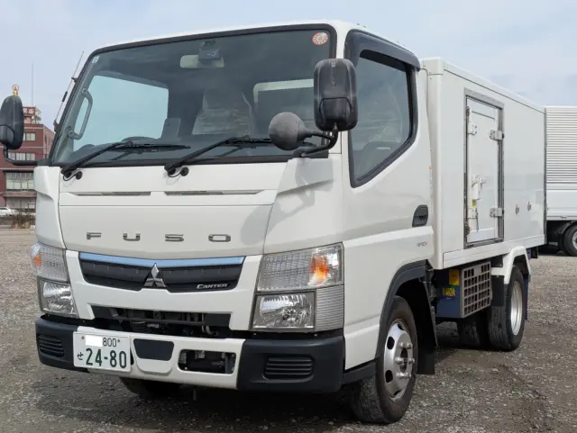 三菱 キャンター 2TG-FBA00(2WD)の写真1