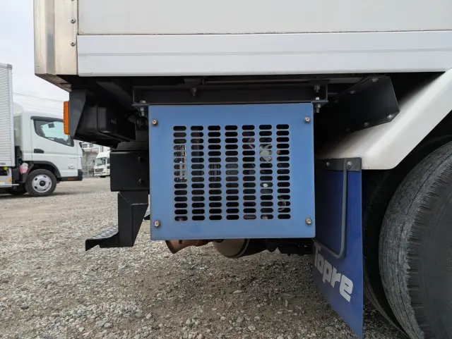 三菱 キャンター 2TG-FBA00(2WD)の写真31