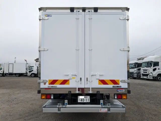 三菱 ファイター 2KG-FK65F(2WD)の写真5