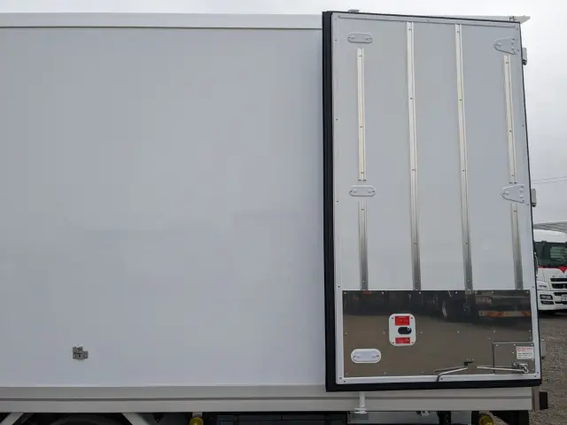 三菱 ファイター 2KG-FK65F(2WD)の写真22