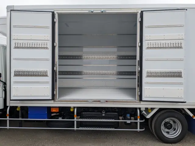 三菱 ファイター 2KG-FK65F(2WD)の写真29