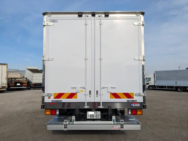 三菱 ファイター 2KG-FK65F(2WD)の写真5