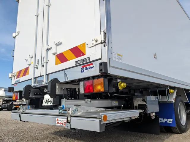 三菱 ファイター 2KG-FK65F(2WD)の写真6