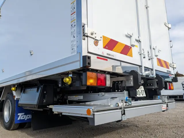 三菱 ファイター 2KG-FK65F(2WD)の写真7