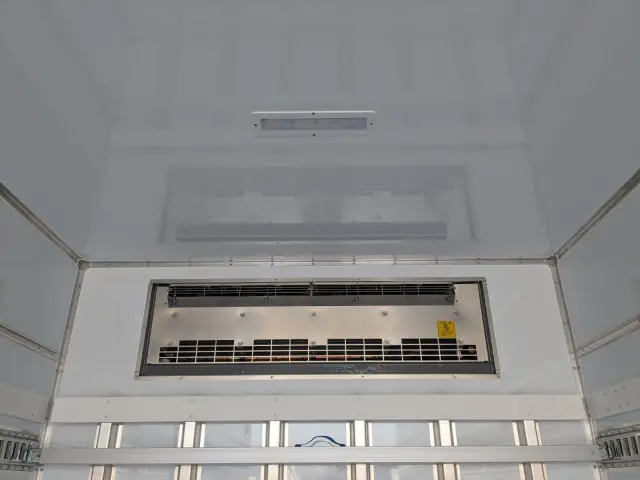 三菱 ファイター 2KG-FK65F(2WD)の写真18