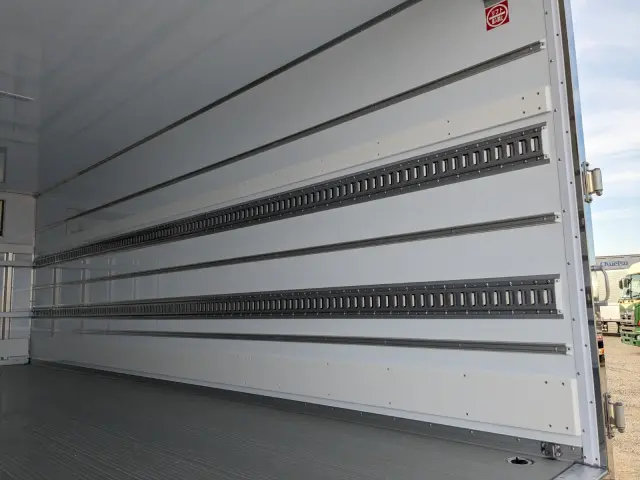 三菱 ファイター 2KG-FK65F(2WD)の写真21