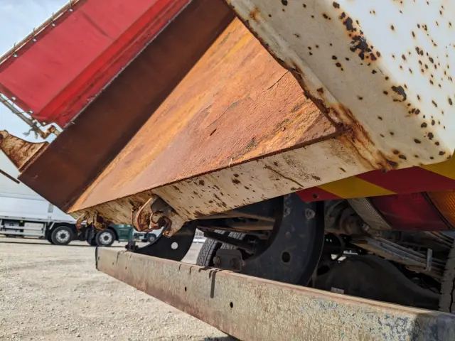 三菱 ファイター 2KG-FK72F(2WD)の写真10