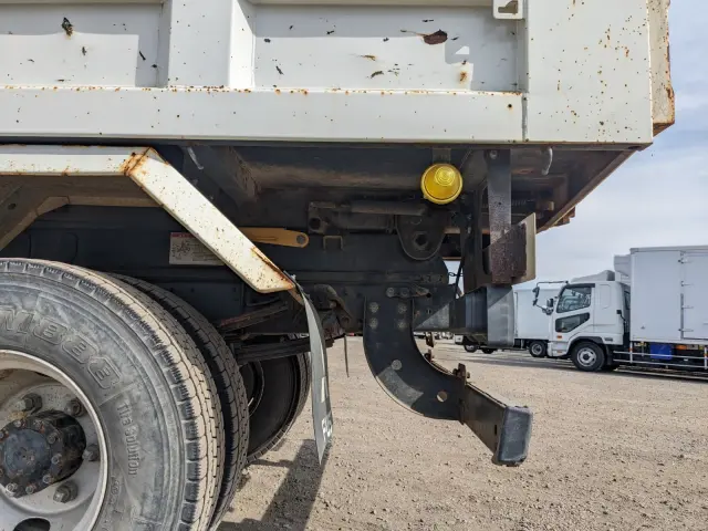 三菱 ファイター 2KG-FK72F(2WD)の写真17