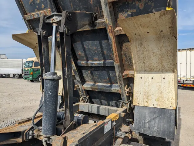 三菱 ファイター 2KG-FK72F(2WD)の写真30