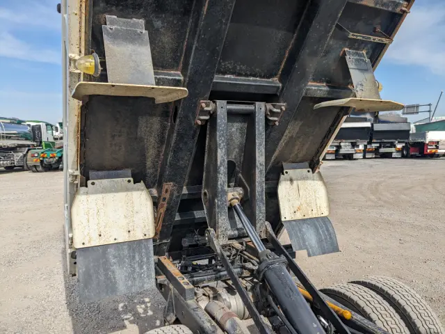 三菱 キャンター 2PG-FBA60(2WD)の写真29