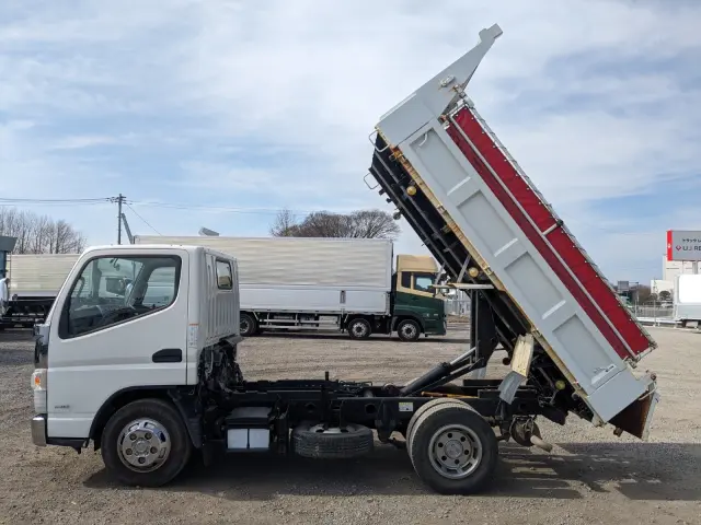 三菱 キャンター 2PG-FBA60(2WD)の写真30