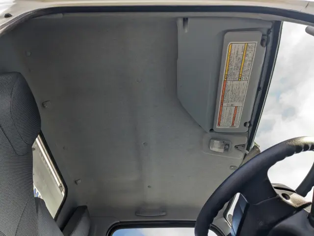 三菱 キャンター 2PG-FBA60(2WD)の写真38