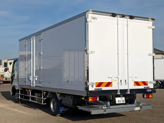 三菱 ファイター 2KG-FK65F(2WD)の写真3