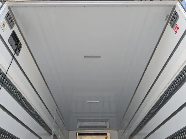 三菱 ファイター 2KG-FK65F(2WD)の写真16