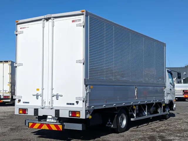 三菱 ファイター 2KG-FK65F(2WD)の写真5