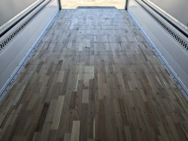 三菱 ファイター 2KG-FK65F(2WD)の写真17