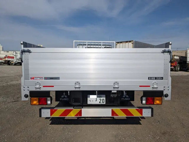 三菱 ファイター 2KG-FK62F(2WD)の写真6