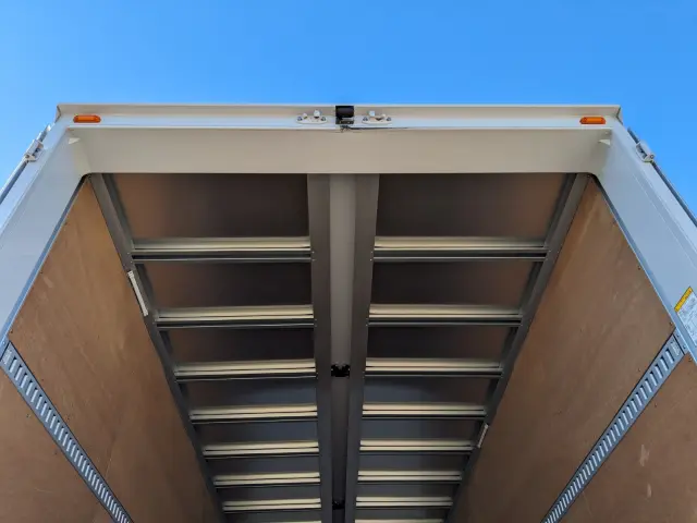 日野 レンジャー 2PG-FD2ABG(2WD)の写真11