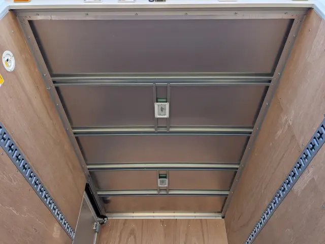 三菱 キャンター 2RG-FBA20(2WD)の写真13