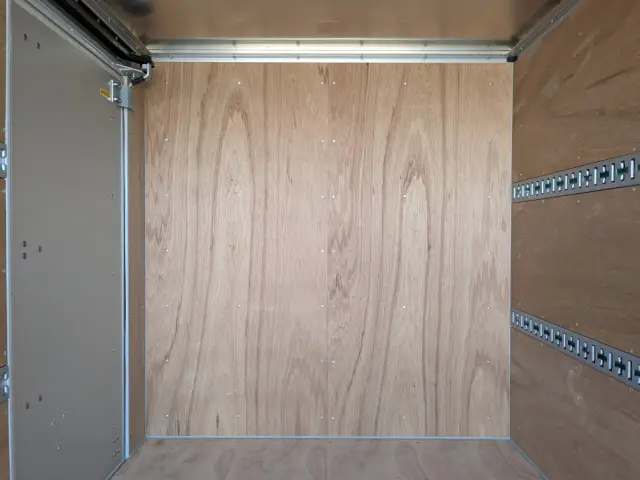 三菱 キャンター 2RG-FBA20(2WD)の写真16