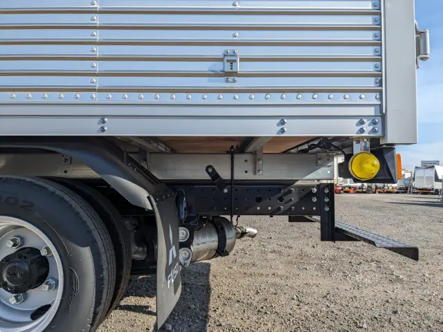 三菱 キャンター 2RG-FBA20(2WD)の写真21