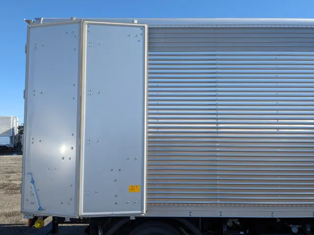 三菱 キャンター 2RG-FBA20(2WD)の写真27