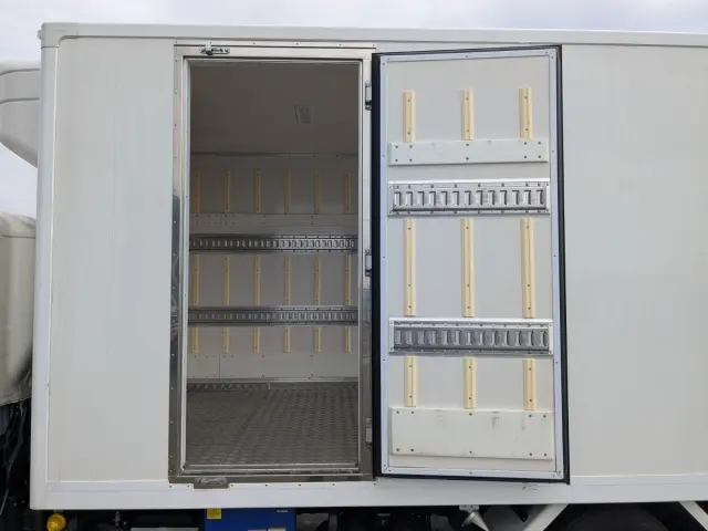 日野 デュトロ 2KG-XZU710M(2WD)の写真13