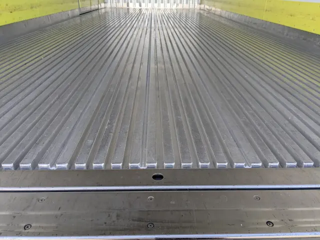 日野 レンジャー 2KG-FD2ABG(2WD)の写真17