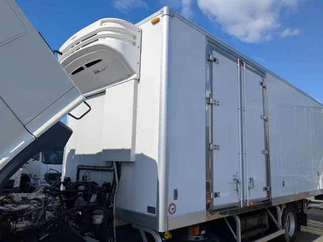 日野 レンジャー 2KG-FD2ABG(2WD)の写真42