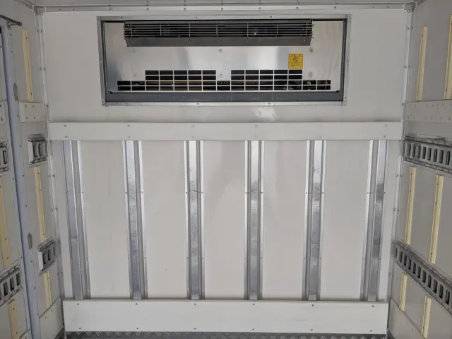 日野 デュトロ 2RG-XZU710M(2WD)の写真17