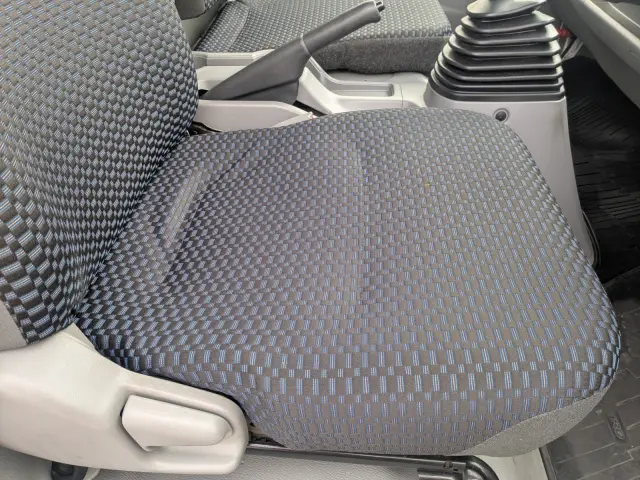 日野 デュトロ 2RG-XZU710M(2WD)の写真33