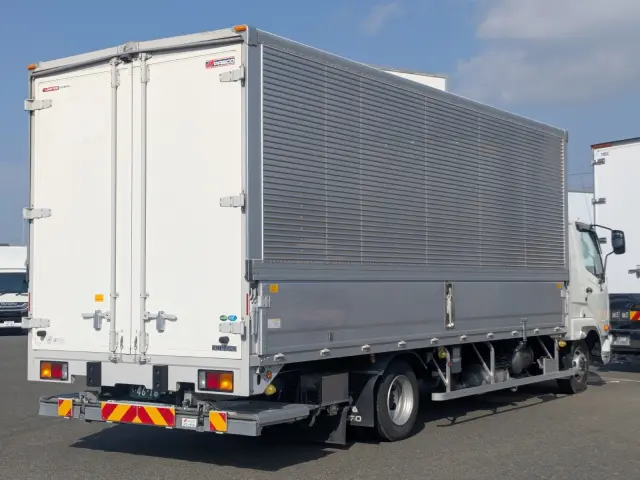 三菱 ファイター 2KG-FK65F(2WD)の写真4