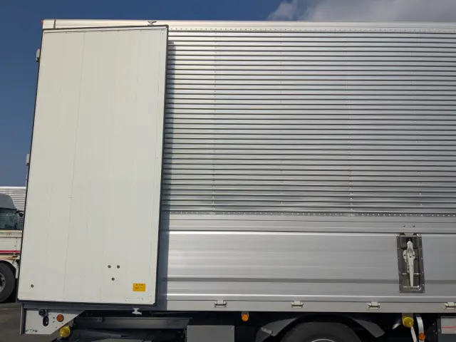 三菱 ファイター 2KG-FK65F(2WD)の写真29