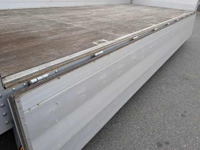 日野 レンジャー 2KG-FD2ABG(2WD)の写真20