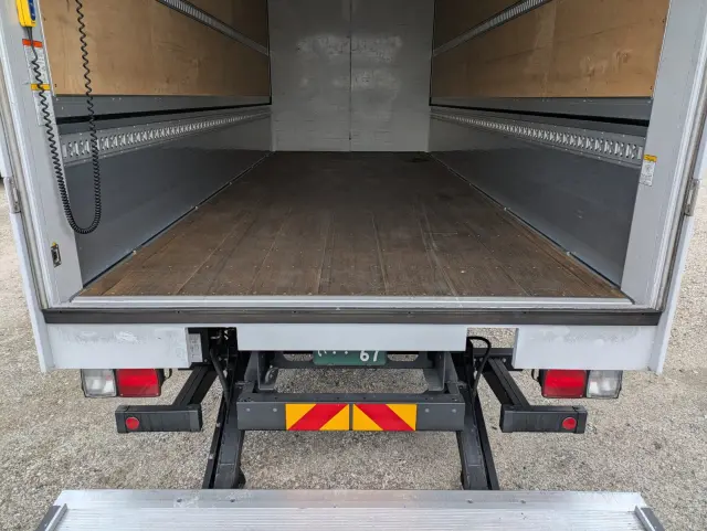 日野 レンジャー 2KG-FD2ABG(2WD)の写真13