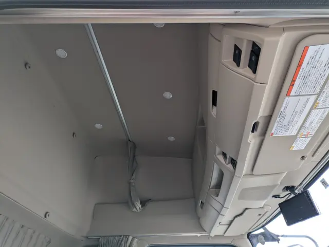 日野 レンジャー 2KG-FD2ABG(2WD)の写真35