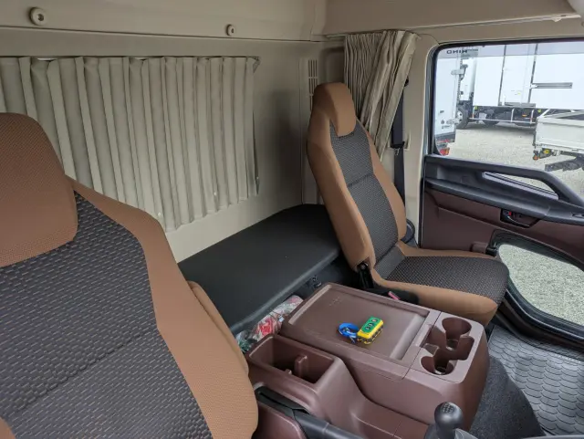 日野 レンジャー 2KG-FD2ABG(2WD)の写真36