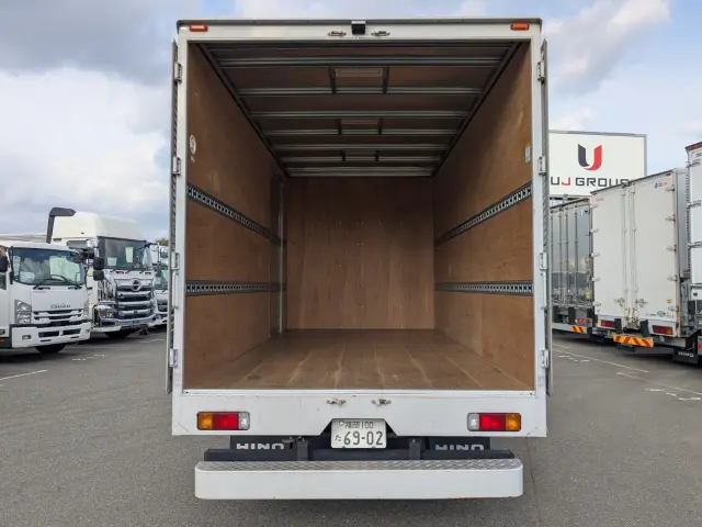 日野 デュトロ 2RG-XZU712M(2WD)の写真9