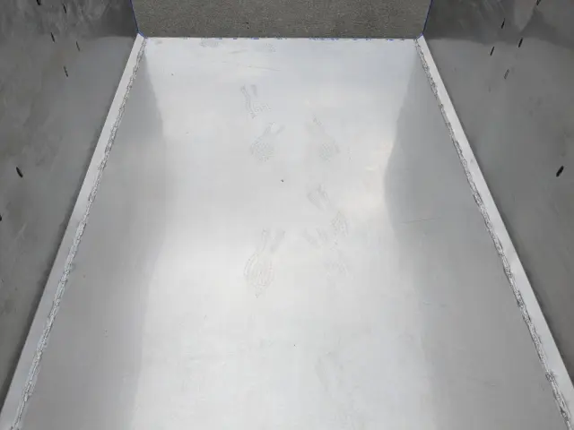 いすゞ エルフ 2PG-NKS88AD(2WD)の写真20