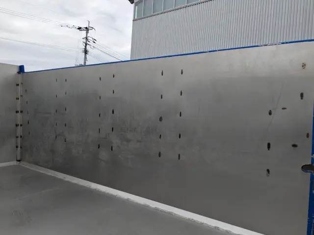 いすゞ エルフ 2PG-NKS88AD(2WD)の写真21