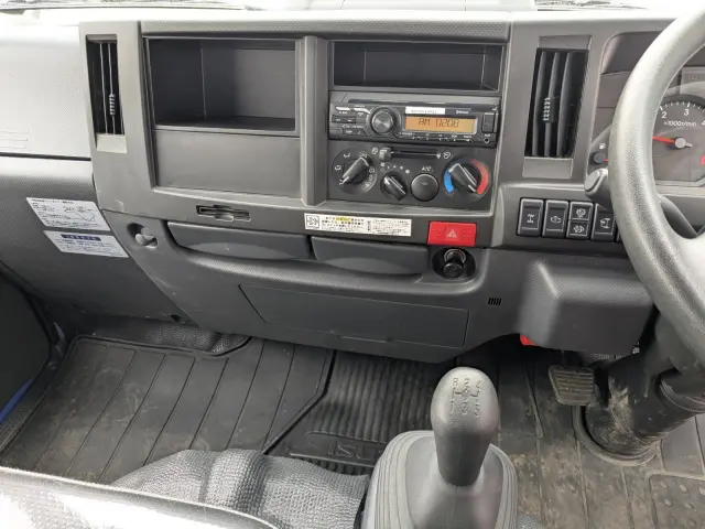 いすゞ エルフ 2PG-NKS88AD(2WD)の写真32