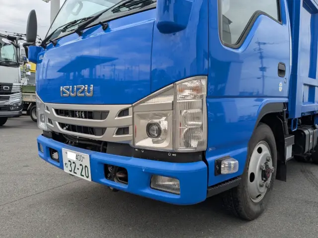 いすゞ エルフ 2PG-NKS88AD(2WD)の写真42
