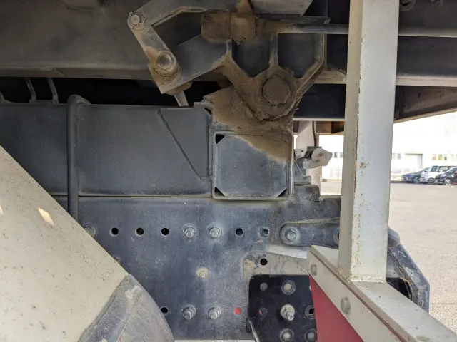 日野 プロフィア 2DG-FS1AGA(6x4)の写真9