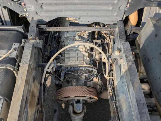 日野 プロフィア 2DG-FS1AGA(6x4)の写真24