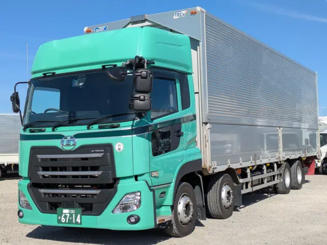 UD クオン 2PG-CG5CA(8x4)の写真1